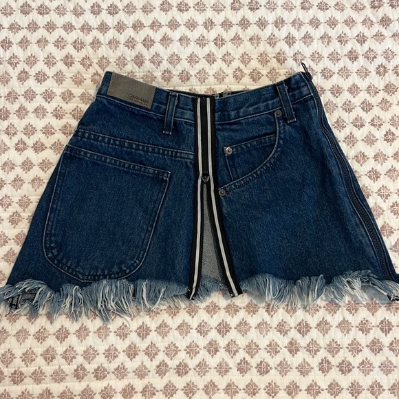 Carmar Beatrice Zip Front Denim Jean Skirt Reflective Stripes Raw Hem Size 25 - Picture 12 of 15